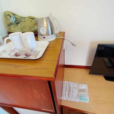 陶陶居商旅 Tautauchu Hotel Hualien Buitenkant foto