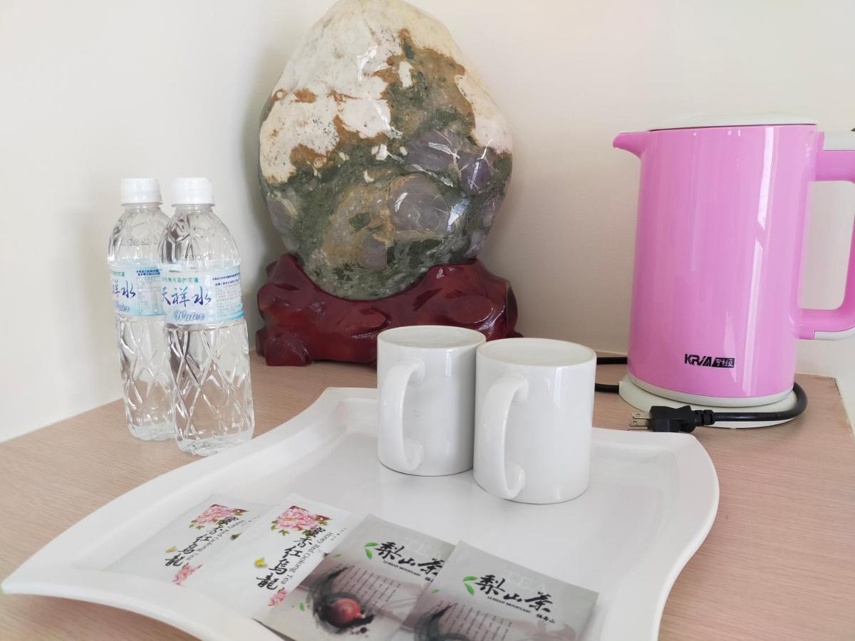 陶陶居商旅 Tautauchu Hotel Hualien Buitenkant foto