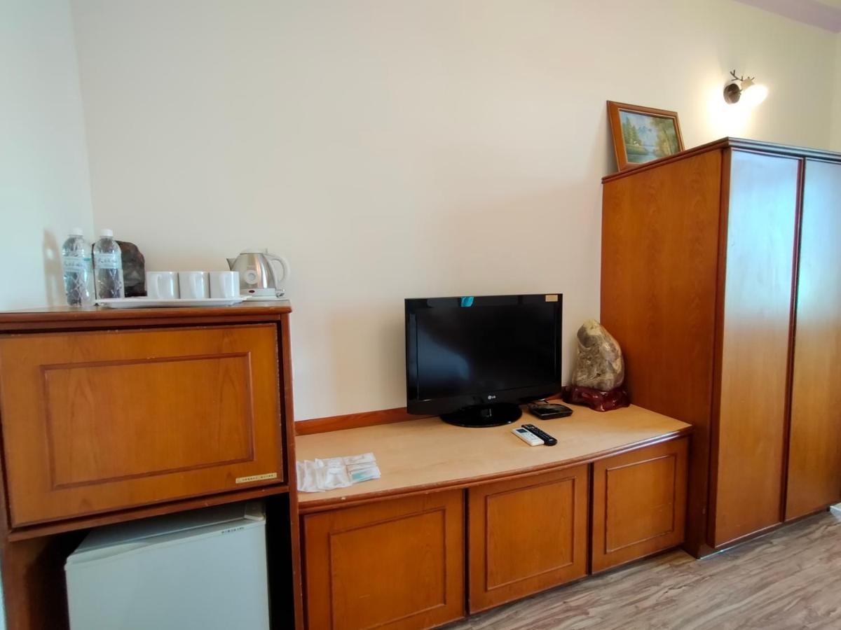 陶陶居商旅 Tautauchu Hotel Hualien Buitenkant foto