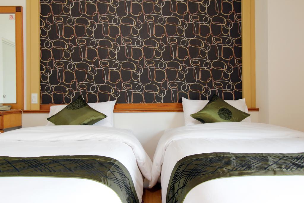 陶陶居商旅 Tautauchu Hotel Hualien Buitenkant foto