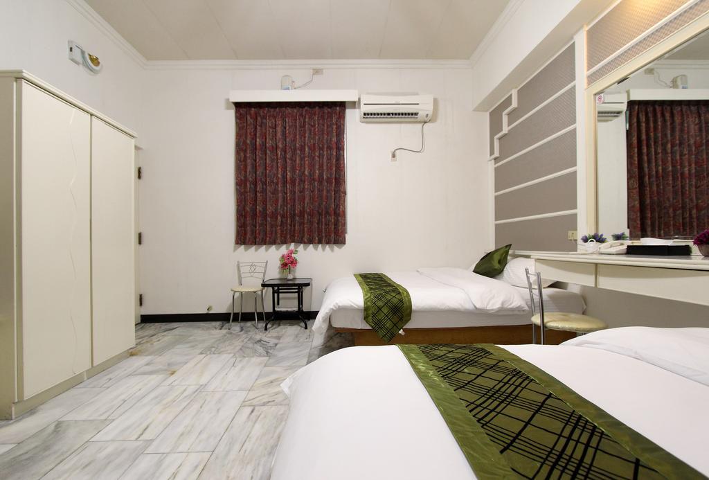 陶陶居商旅 Tautauchu Hotel Hualien Buitenkant foto