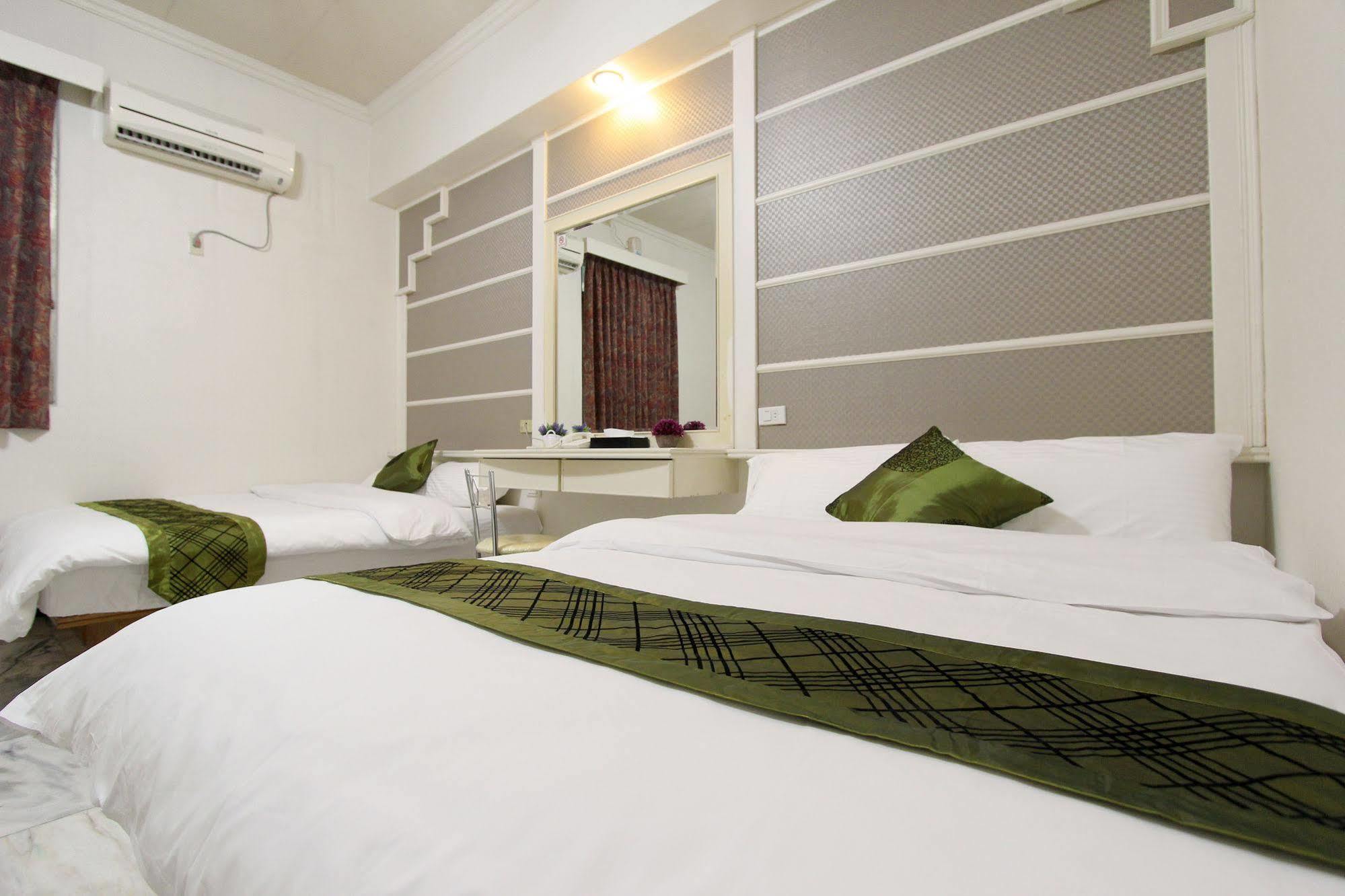 陶陶居商旅 Tautauchu Hotel Hualien Buitenkant foto